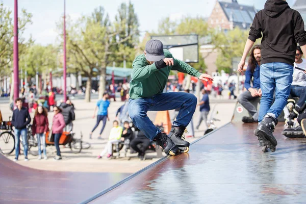 Schaats Wedstrijd Outdoor Skatepark Extreme Sports Event — Stockfoto