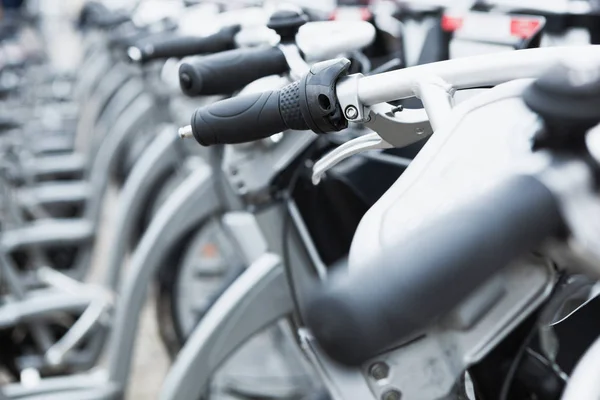 Styret Cyklar Rental Plocka Upp Station Hyra Cykel Billigt Och — Stockfoto