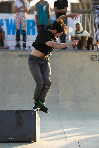 Odessa Agosto 2017 Concurso Patinação Linha Agressiva Parque Skate Livre — Fotografia de Stock