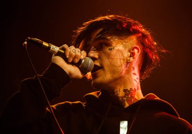 Moskova - 30 Mart, 2017: rapçi Lil dikizlemek konser gece kulübü.