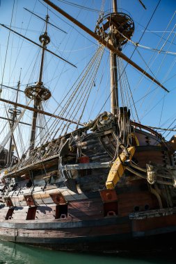 Genoa, İtalya - 13 Ekim, 2018: büyük ahşap korsan gemisi liman Cenova şehir Liguria Neptune'de.