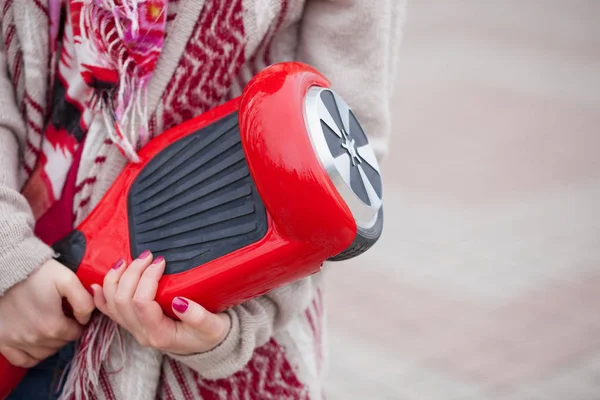 Female Model Holding Modern Red Electric Mini Segway Hover Board — Stock Photo, Image