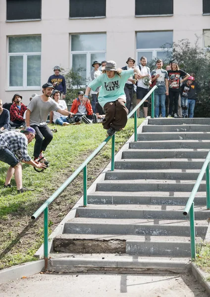 Moszkva Augusztus 2015 Szabadtéri Agresszív Rollerbladers Befejezés S3T Verseny Fiatal — Stock Fotó