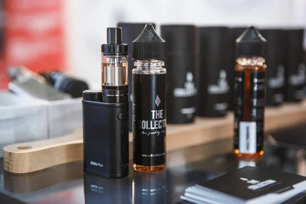 Kiev Ucraina Aprile 2018 Nuovi Vaporizzatori Vendita All Evento Vape — Foto Stock