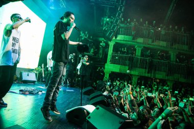 Moskova - 5 Aralık, 2015: sunumu Scriptonite Red Club, uzun zamandır beklenen albüm rap şarkıcıları Basta, Jillz yanında