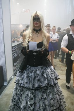 Moskova - 6 Aralık, 2016:V maymun Expo olay. Modern elektronik sigara, vape suyu sıvı ve vaping cihazlar Fuar