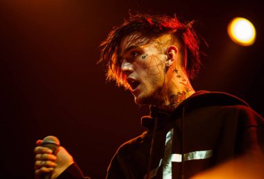 Moskova - 30 Mart, 2017: rapçi Lil dikizlemek konser gece kulübü.