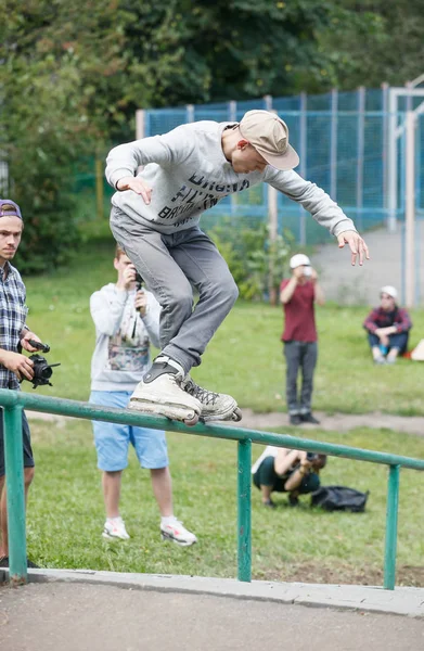 Moscow August 2015 Outdoor Aggressive Rollerbladers Completion S3T Contest Young — Stock Photo, Image