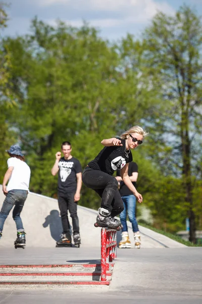 Moszkva 2016 Május Agresszív Görkorcsolya Verseny Piknik Került Sor Skate — Stock Fotó