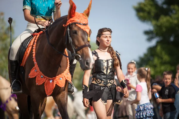 Mariupol Ukraine July 2015 Horse Riding Contest Young Horsemen Horseback — Stock Photo, Image