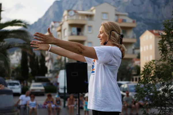 Makarska Croatia June 2017 People Gathered Celebrate International Yoga Day — Stock Photo, Image