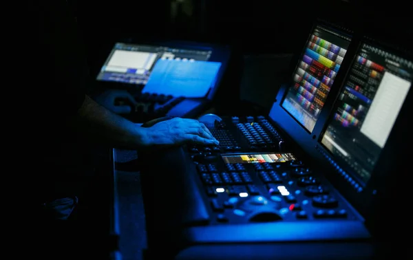 Moscow December 2016 Sound Technician Lights Technicians Control Music Show — Stock Photo, Image