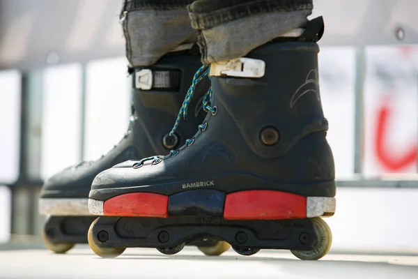 Odessa Ukraine August 2017 Aggressive Line Skates Roller Skater Feet — Stock Photo, Image