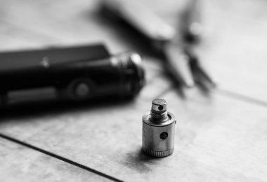 Tamir, bakım vaping aygıt mod. Parçaları modern Buharlaştırıcı e-cig aygıt, yedek parça için yükseltme. Mikro bobin clearomizer. Nikotin Sigara İçilmeyen bıraktın, vaping güvenli ecig vape başlamak