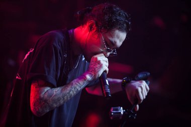 Moskova - 5 Aralık, 2015: sunumu Scriptonite Red Club, uzun zamandır beklenen albüm rap şarkıcıları Basta, Jillz yanında