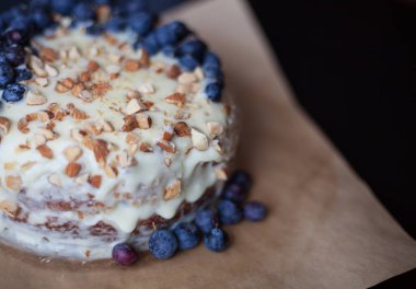 Kremalı kek, krepteki Bademli, yakın çekim