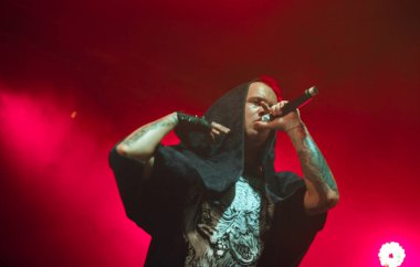 Moskova - Şubat, 20: Uyuşturucu D.O.D gerçekleştirmeyi Ray sadece Arena gece kulübü Moskova, Rusya üzerinde 20 Şubat 2015