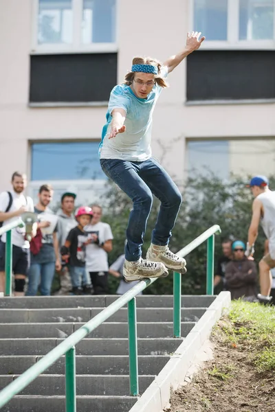 Moskova Ağustos 2015 Açık Saldırgan Rollerbladers Tamamlama S3T Yarışması Genç — Stok fotoğraf