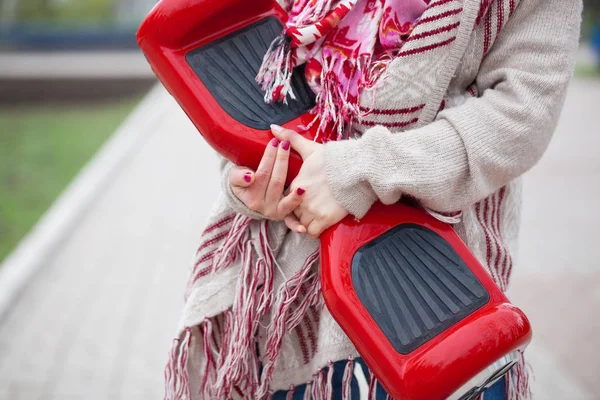 Female Model Holding Modern Red Electric Mini Segway Hover Board — Stock Photo, Image