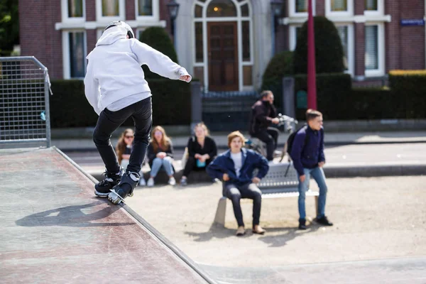 Schaats Wedstrijd Outdoor Skatepark Extreme Sports Event — Stockfoto