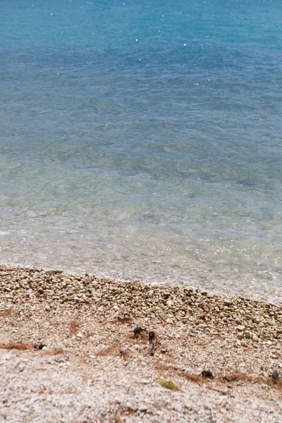 Meer Shore Kristallklares Blaues Wasser Waschen Strand Auf Exotischen Reiseziel — Stockfoto