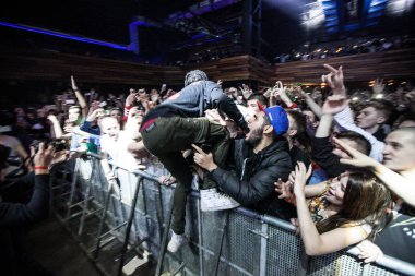 Moskova - 6 Aralık: Travis gerçekleştirmeyi Glavclub Moskova'da 6 Aralık 2014 Scott