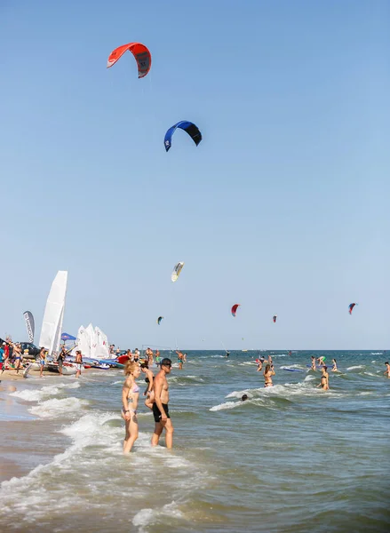 Odessa Agosto 2017 Kitesurf Sul Mar Nero Sport Acquatici Divertenti — Foto Stock
