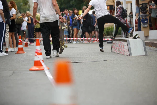 Kyjev Července 2018 Jízda Skateboardech Venkovní Letní Skate Soutěž Mladých — Stock fotografie