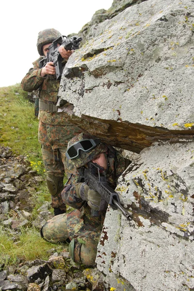 Assistance Militaire Travail Équipe Armée Soldats Armés Camouflage Armée Ukrainienne — Photo