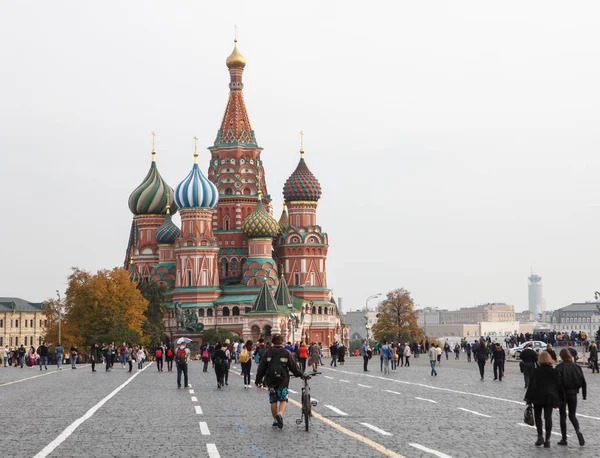 Москва Октября 2016 Спасская Башня Церковь Святого Василия Символы Русской — стоковое фото