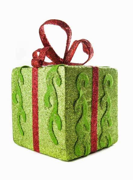 新的一年或圣诞礼物闪亮绿色礼品盒 — 图库照片