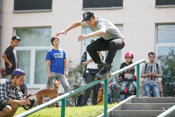 Moszkva Augusztus 2015 Szabadtéri Agresszív Rollerbladers Befejezés S3T Verseny Fiatal — Stock Fotó