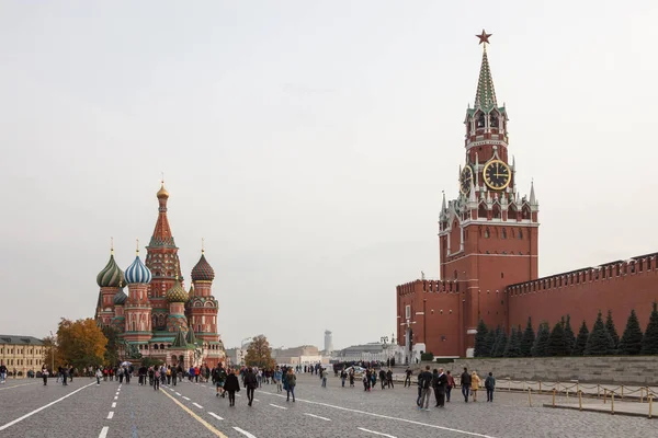 Moscú Octubre 2016 Torre Spasskaya Iglesia San Basilio Símbolos Cultura — Foto de Stock