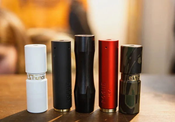 Kiev Ukrajna 2018 Április Mech Mod Vaping Berendezés Eladó Vape — Stock Fotó