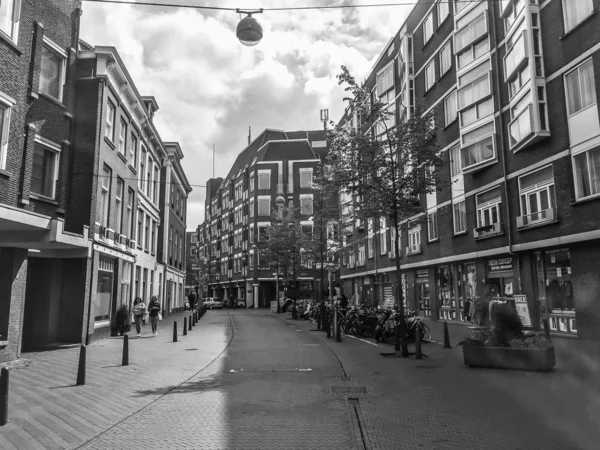 Haga Holandia Kwietnia 2018 Stary Tradycyjnych Domów Przy Ulicy Miasta — Zdjęcie stockowe