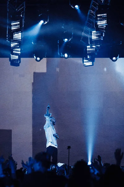 モスクワ 2014 ラップ歌手 One の大きなヒップ ホップ音楽コンサート — ストック写真