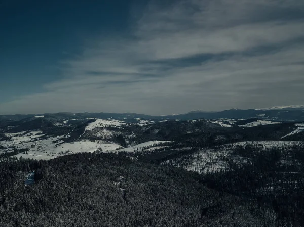 Mooie Luchtfoto Drone Landschap Foto Van Bergen Koude Besneeuwde Dag — Stockfoto