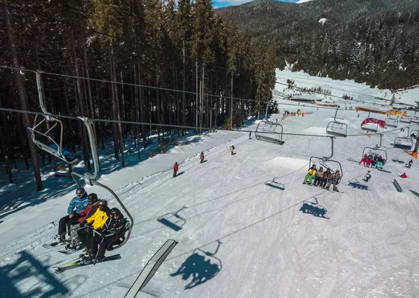 Bukovel Ukraina Marca 2018 Pięknej Przyrody Chłodne Zimowe Wieczory Bukovel — Zdjęcie stockowe