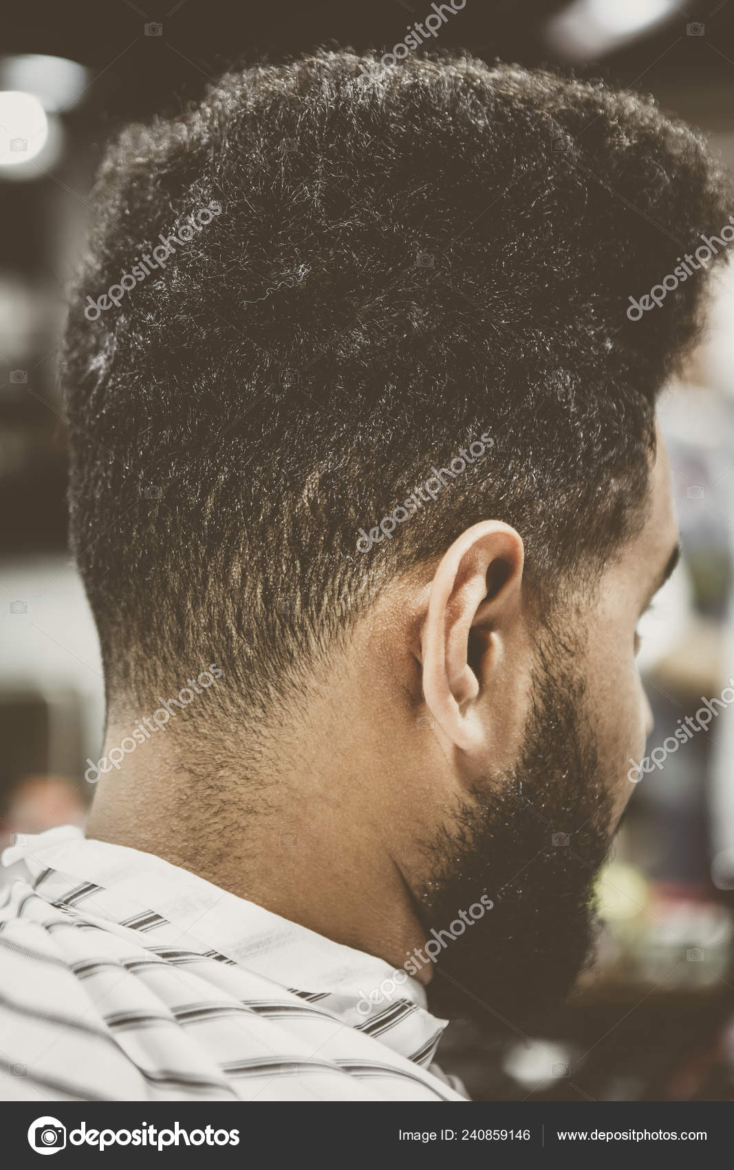 Coiffure Coupe De Barbe Afro Taille De Barbe