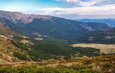 Seyahat hedef. Karpat Dağları'nın güzel manzara 