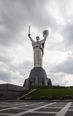 Anavatan Anıtı Ukrayna 'nın başkenti Kiev' de anıtsal bir heykeldir.