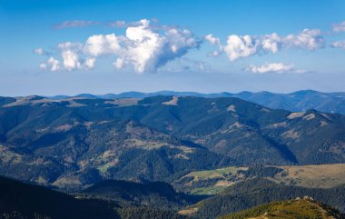 Sonbahar sezonu güzel Karpat Dağları