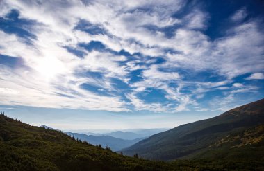 Sonbahar sezonu güzel Karpat Dağları