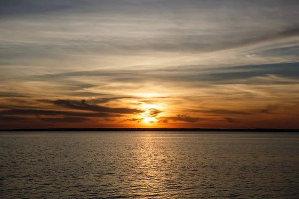 Beautiful Sunset Seaside Exotic Travel Destination Ocean Shore Sparkling Water — Stock Photo, Image