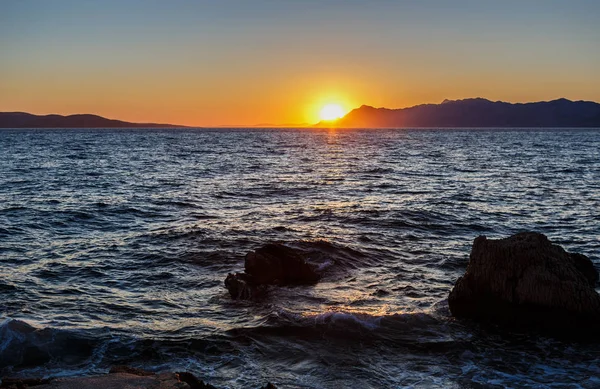 Bright Sunset Natural Wallpaper Waves Adriatic Sea Washing Rocky Shore — Stock Photo, Image