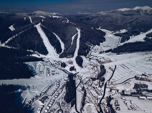 Красиві Drone Антена Краєвид Постріл Карпатських Гір Холодний Зимовий День — стокове фото
