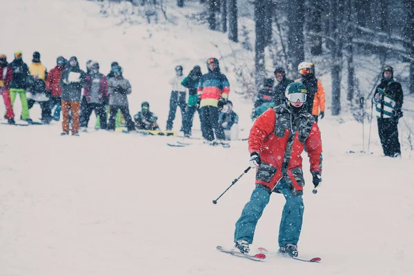 Bukovel Ukraine Mars 2018 Concours Snowboard Dans Parc Hiver Les — Photo