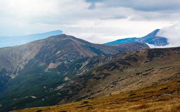 Prachtige Bergpanorama Van Karpaten Reisbestemming Voor Actief Toerisme Europa — Stockfoto