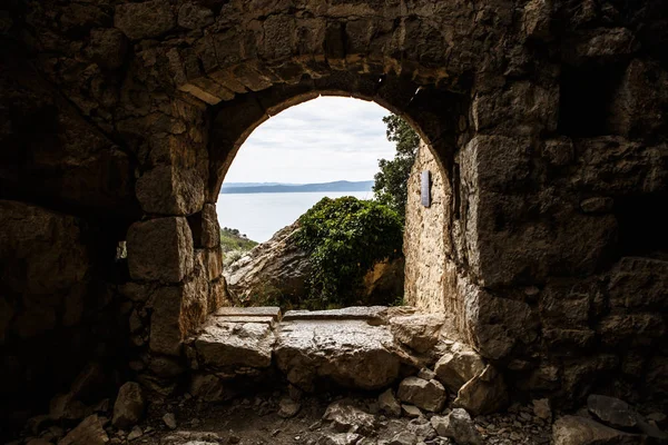 Resterna Gamla Kroatiska Fortifikation Kastel Biokovo Mountains Gamla Medeltids Fästningen — Stockfoto