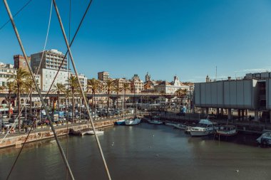 İtalya, Genova-12 Ekim, 2018: Cenova güzel eski şehir limanı. popüler seyahat hedefi. Akdeniz sahilinde Liguria bölgesinde turist alanı. 